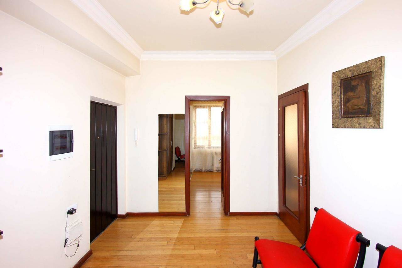 Фотографии номера Апартаменты с 1 спальней в  Arm Hostel Ереван